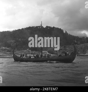 Oslo, 195705 die Aufnahme des Films die Wikinger (Wikinger) unter der Schirmherrschaft von Richard Fleischer. Ist ein Wikingerschiff, das keine korrekte Kopie ist. Foto: Aage Storløkken / Current Stockfoto