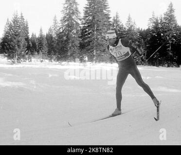 Seefeld, Österreich, 1985-01: Ski-Weltcup. Die Weltmeisterschaft 1985 war zumindest bis dahin die größte Erfolgsmeisterschaft für den norwegischen Skisport. Insgesamt nahmen die norwegischen Athleten 15 Medaillen ein, davon 5 Gold, 5 Silber und 5 Bronze. Bild: Ove Aunli in Aktion von 30km, wo er am 18. Januar 1985 Silber nahm. Foto: Inge Gjellesvik / NTB / NTB Stockfoto