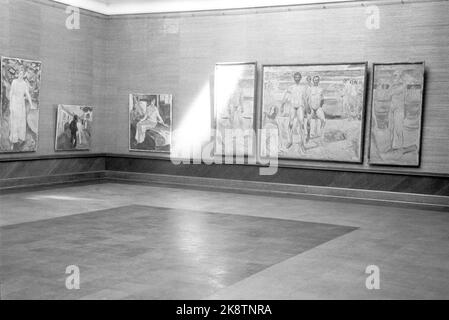 Oslo 19450709. Munch-Ausstellung in der Nationalgalerie. Edvard Munchs Gemälde. Foto: Maaland / NTB Stockfoto