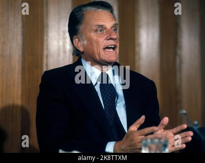 Oslo 19780921. Der amerikanische Evangelist Billy Graham auf der Pressekonferenz während des Besuches in Norwegen sprach er während des Review Meetings im Ullevaal Stadium mit 20.000 Menschen. Foto Bjørn Sigurdsøn / NTB / NTB Stockfoto