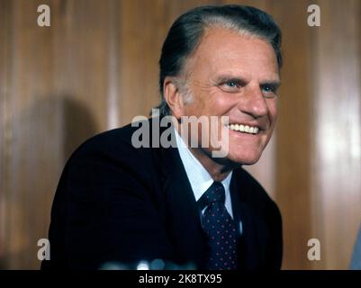 Oslo 19780921. Der amerikanische Evangelist Billy Graham auf der Pressekonferenz während des Besuches in Norwegen sprach er während des Review Meetings im Ullevaal Stadium mit 20.000 Menschen. Foto Bjørn Sigurdsøn / NTB / NTB Stockfoto