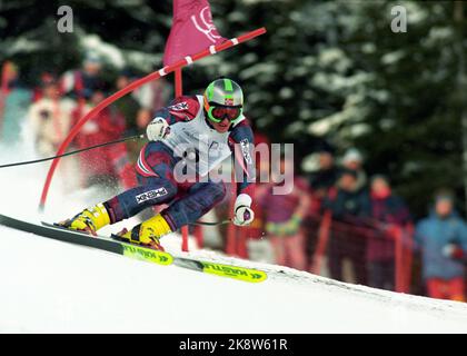 Kvitfjell 19940217. Die Olympischen Winterspiele im Lillehammer Alpine-Super-G, Männer. Jan Einar Thorsen in Aktion. Foto: Tor Richardsen / NTB Stockfoto