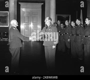 Mai 1943. DAS. Befehl in Empfang von NS-Führer Quisling (kommandiert an A.T.- die Jungen, die in Finnland waren. Foto: Aage Kihle / NTB *** das Foto wurde nicht verarbeitet ***** Stockfoto