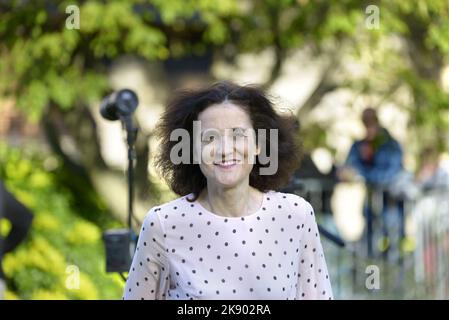 Theresa Villiers MP (Con: Chipping Barnett) in Westminster, an dem Tag, an dem Rishi Sunak Vorsitzender der Konservativen Partei wurde. 24.. Oktober 2022 Stockfoto