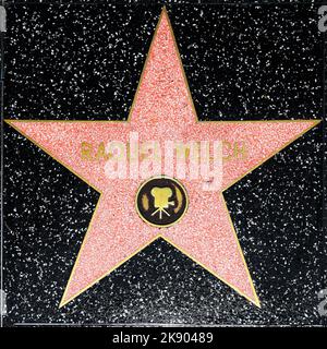 Los Angeles, USA - 26. Juni 2012: Raquel Welchs Star auf dem Hollywood Walk of Fame in Hollywood, Kalifornien. Dieser Stern befindet sich am Hollywood Blvd. An Stockfoto