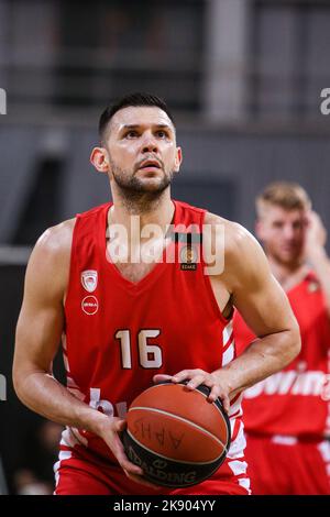 Thessaloniki, Griechenland. 24. Oktober 2022. Der Olympiacos BC-Spieler Kostas Papanikolaou während eines Spiels der griechischen Basketball League zwischen Aris BC und Olympiacos BC. (Bild: © Giannis Papanikos/ZUMA Press Wire) Stockfoto