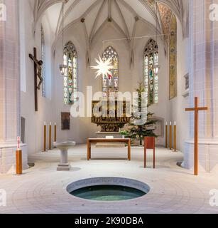 EISLEBEN, GERMNANY - 16. JAN 2016: In der berühmten St. Petri - Pauli Kirche in Eisleben. Es ist die taufende Kirche von Martin Luther, der berühmten germa Stockfoto