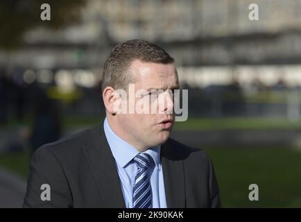 Douglas Ross MP (Con: Moray) Vorsitzender der Scottish Conservative Party (seit 2020) in Westminster, an dem Tag, an dem Rishi Sunak Führer des Conser wurde Stockfoto