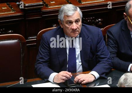 Roma, Italien. 25. Oktober 2022. Antonio Tajani Ministro degli Affari Esteri e della cooperazione Internazionale e vicepremier während der Sitzung in der Abgeordnetenkammer für das Vertrauensvotum der Regierung Meloni am 25. Oktober 2022 in Rom, Italien. Kredit: Unabhängige Fotoagentur/Alamy Live Nachrichten Stockfoto