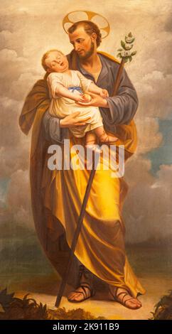 IVREA, ITALIEN - 15. JULI 2022: Das Gemälde des heiligen Josef in der Kirche Santuario Monte Stella von einem unbekannten Künstler. Stockfoto