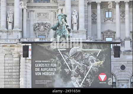 Wien, Österreich. 25. Okt. 2022. Vorbereitungen für die Aufführung der Bundesheer auf dem Heldenplatz in Wien Stockfoto