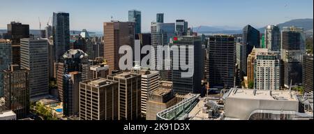 Hochwinkelaufnahme des Handelsviertels von Vancouver, British Columbia, Kanada, aufgenommen vom Vancouver Lookout. Stockfoto