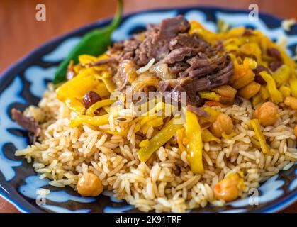 Pilaf oder Palov, traditionelles Gericht aus Usbekistan. Stockfoto