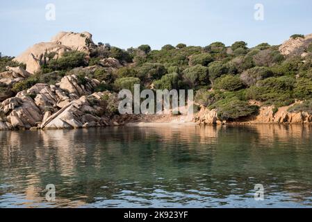 Cala Caprarese, isola Caprera, Sardegna, Italia Stockfoto