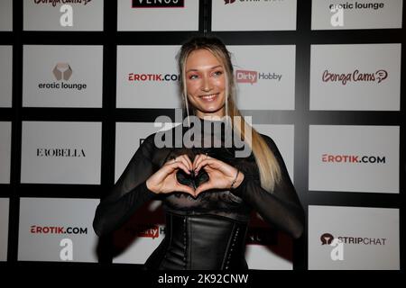 Fiona Fuchs auf der 25. Venus Berlin 2022 in den Messehallen unter dem Funkturm. Berlin, 21.10.2022 Stockfoto