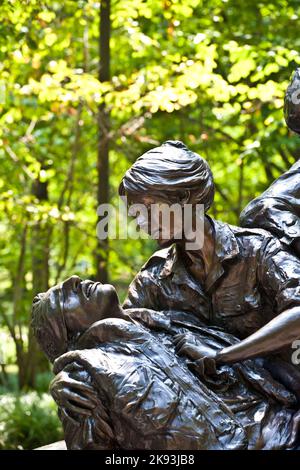 WASH DC -JULI 14: Gedenkstatuen an die Vietnam war Women Nurse am 14,2010. Juli in Washington DC, USA. Stockfoto