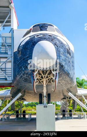 ORLANDO, USA - 25. JULI: Das ursprüngliche Space Shuttle Explorer, das am Kennedy Space Center steht, öffnet am 25. Juli 20 für Besucher, die auch ins Innere eintreten können Stockfoto