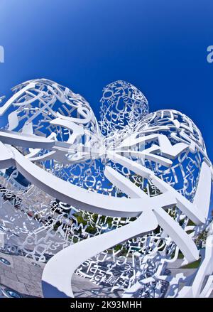 Frankfurt, Deutschland - 25. September 2011: Detail der Skulptur Body of Knowledge aus Jaume Plensa in Frankfurt, Deutschland. Die Skulptur wurde von J gestiftet Stockfoto