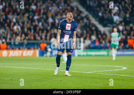 Paris, Frankreich - 25. Oktober 2022, Kylian Mbappe von PSG während des UEFA Champions League, Gruppe H Fußballspiels zwischen Paris Saint-Germain und Maccabi Haifa am 25. Oktober 2022 im Stadion Parc des Princes in Paris, Frankreich - Foto: Elyse Lopez/DPPI/LiveMedia Stockfoto