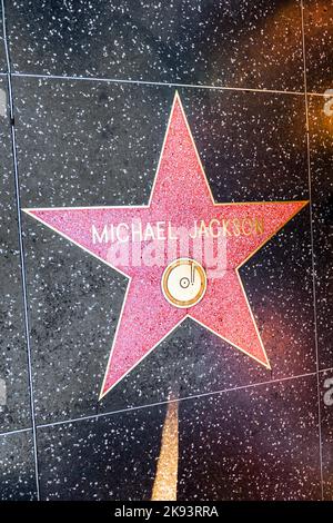 HOLLYWOOD - 26. JUNI: Michael Jacksons Star auf dem Hollywood Walk of Fame am 26. Juni 2012 in Hollywood, Kalifornien. Dieser Stern befindet sich auf Hollywood Blv Stockfoto