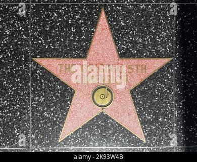 HOLLYWOOD - 26. JUNI: Der ursprüngliche 5.-dimensionale Star auf dem Hollywood Walk of Fame am 26. Juni 2012 in Hollywood, Kalifornien. Dieser Stern befindet sich auf Hol Stockfoto