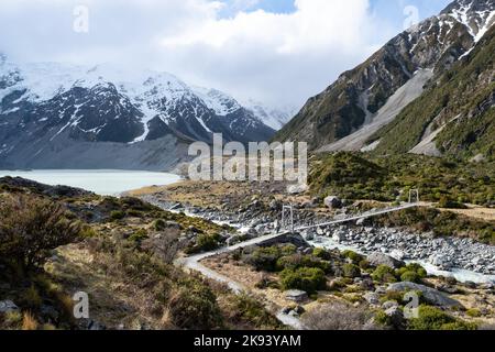 Genießen Sie den Blick auf das Hooker Valley, den Aoraki/Mt Cook National Park mit einem Postkartenmotiv im Vintage-Stil Stockfoto