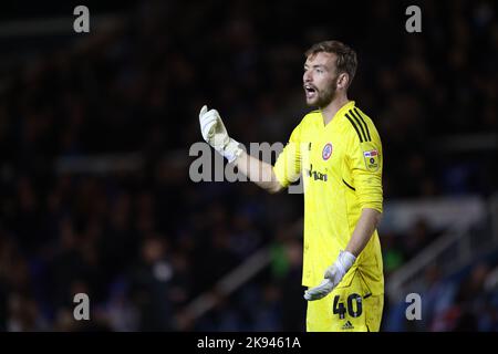 Peterborough, Großbritannien. 25. Oktober 2022. Toby Savin (AS) beim Peterborough United gegen Accrington Stanley EFL League One Match im Weston Homes Stadium, Peterborough, Cambridgeshire. Kredit: Paul Marriott/Alamy Live Nachrichten Stockfoto