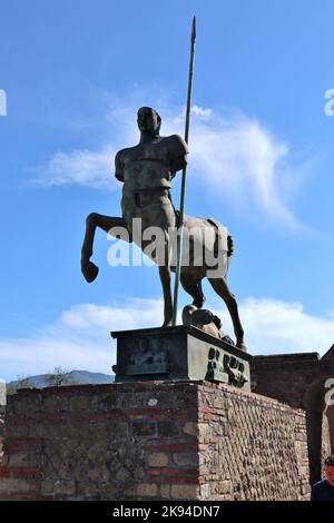 Pompei - Statua del Centauro al Foro Stockfoto