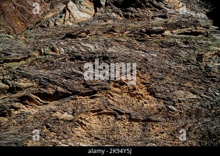 Riesige fossile Felsen und natürlich erstellte Berge aus den Vereinigten Arabischen Emiraten Stockfoto