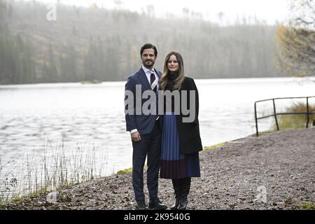 Prinz Carl Philip und Prinzessin Sofia am 26. Oktober 2022 auf dem Landgut Hennickehammar in Filipstad, Schweden. Prinz Carl Philip und Prinzessin Sofia sind Stockfoto