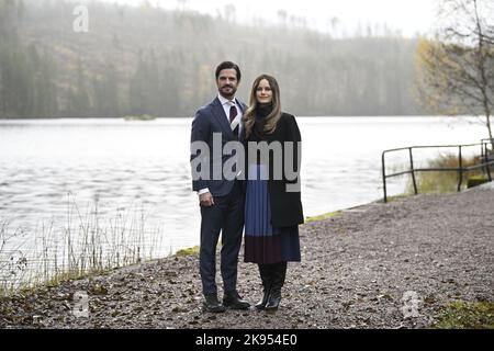 Prinz Carl Philip und Prinzessin Sofia am 26. Oktober 2022 auf dem Landgut Hennickehammar in Filipstad, Schweden. Prinz Carl Philip und Prinzessin Sofia sind Stockfoto