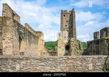 Okor - Ruinen der mittelalterlichen Burg in der Nähe von Prag Stockfoto