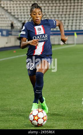 PARIS, Frankreich. , . 12 Ashley Lawrence während des UEFA Women's Champions League 2022/2023-Spiels zwischen PSG Paris Saint-German und FC Chelsea im Stade Jean Bouin Fußballstadion am 20. Oktober 2022, in Paris, Frankreich Kredit: SPP Sport Pressefoto. /Alamy Live News Stockfoto