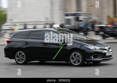 Die Abbildung zeigt ein französisches Taxi (Pariser Taxi G7 oder VTC) in Paris, Frankreich, am 25. Oktober 2022. Foto von Victor Joly/ABACAPRESS.COM Stockfoto