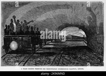 Ein Zug, der durch die Metropolitan Underground Railway, London, England, fährt. Oktober 1862. 19.. Jahrhundert Illustration aus Frank Leslie's Illustrated Newspaper Stockfoto
