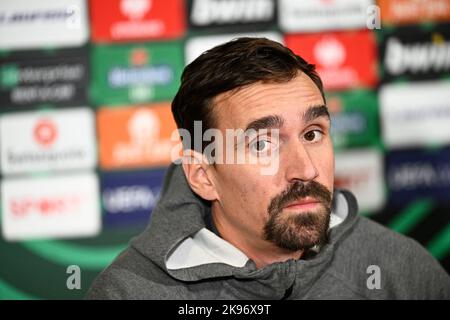 Dublin, Irland, 26/10/2022, Gents Sven Kums im Bild während einer Pressekonferenz des belgischen Fußballteams KAA Gent, Mittwoch, 26. Oktober 2022 in Dublin, Irland, zur Vorbereitung des morgigen Spiels gegen das irische Team Shamrock Rovers am fünften Tag der Gruppenphase der UEFA Europa Conference League. BELGA FOTO JASPER JACOBS Stockfoto