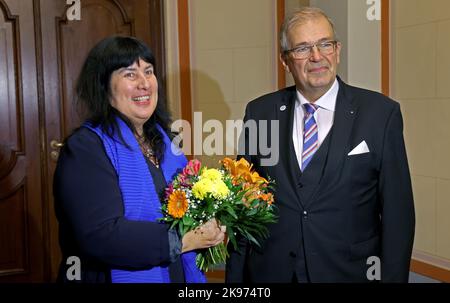 Rostock, Deutschland. 26. Oktober 2022. Nach der Wahl der Rektorin ...