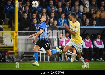 Brügge, Belgien - 26/10/2022, Casper NIELSEN aus Brügge während der UEFA Champions League, des Fußballspiels der Gruppe B zwischen dem Club Brugge und dem FC Porto am 26. Oktober 2022 im Jan Breydelstadion in Brügge, Belgien - Foto: Matthieu Mirville/DPPI/LiveMedia Stockfoto