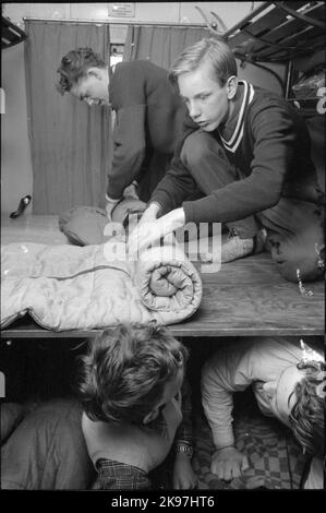 Reisen im Pkw. Bay Board gebucht, so dass es auch verwendet werden kann Single Land Car .. Stockfoto