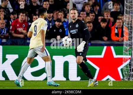 BRÜGGE, BELGIEN - 26. OKTOBER: Simon Mignolet vom Club Brugge KV während des Spiels der Gruppe B - UEFA Champions League zwischen dem Club Brugge KV und dem FC Porto am 26. Oktober 2022 im Jan Breydelstadion in Brügge, Belgien (Foto: Joris Verwijst/Orange Picches) Stockfoto