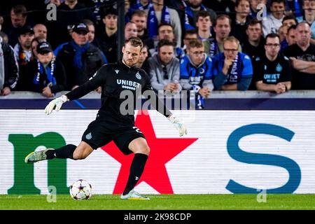BRÜGGE, BELGIEN - 26. OKTOBER: Simon Mignolet vom Club Brugge KV während des Spiels der Gruppe B - UEFA Champions League zwischen dem Club Brugge KV und dem FC Porto am 26. Oktober 2022 im Jan Breydelstadion in Brügge, Belgien (Foto: Joris Verwijst/Orange Picches) Stockfoto