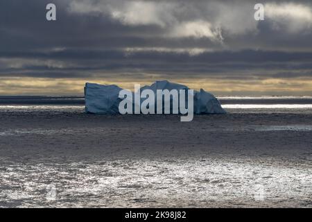 Eisberg, Irminger See Eingang zum Prince Christian Sound, Grönland, Königreich Dänemark Stockfoto