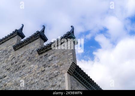 Chinesische alte Architektur Dach Details von Hui Stil Stockfoto