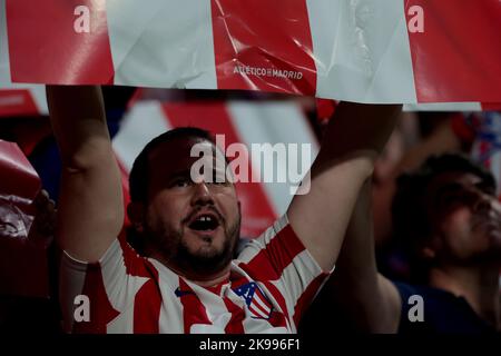 Madrid, Spanien. 26. Oktober 2022. Madrid Spanien; 10.26.2022.- Atlético de Madrid gegen Bayer Leverkusen Champions-League-Fußballspiel am Spieltag 5 von 6 im Stadion Civitas Metrpolitano in der Hauptstadt des Königreichs Spanien. Das Endergebnis liegt bei 2. Atlético de Madrid Tore von Yannick Carrasco 22  und Rodrigo de Paul 50  Tore von Bayer Leverkusen von Moussa Diabi 9 und Callum Hudson-Odol 29  Quelle: dpa/Alamy Live News Stockfoto