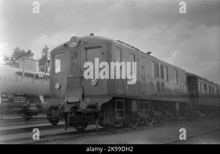 Stockholm - Nynäs Railway, SNJ ÄF 10. Diesel-Elektrik. Stockfoto