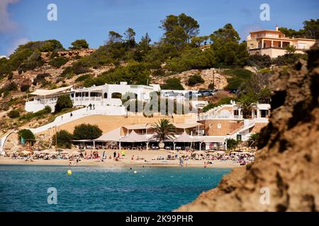 Ibiza Balearen, Spanien Mittelmeer, Cala Tarida Strand in der Umgebung Sant Josep Stockfoto