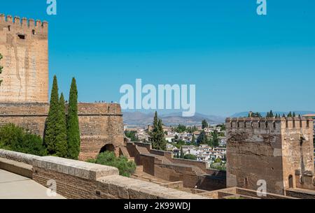 FortificaciÃ³n de la alcazaba del siglo XIII durante el reinado NazarÃ­ en la Alhambra de Granada, EspaÃ±a Stockfoto