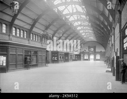 Die Tribal-Plattform im Bahnhof Malmö Stockfoto