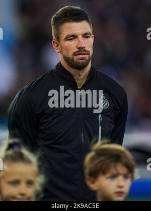 BRÜGGE, BELGIEN - 26. OKTOBER: Brandon Mechele vom Club Brugge KV vor dem Spiel der Gruppe B - UEFA Champions League zwischen dem Club Brugge KV und dem FC Porto am 26. Oktober 2022 im Jan Breydelstadion in Brügge, Belgien (Foto: Joris Verwijst/Orange Picches) Stockfoto