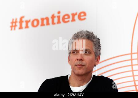 Dogliani, Italien. 5.Mai 2017. Der Schauspieler Beppe Fiorello beim Dogliani TV Festival Stockfoto